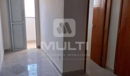 Apartamento com 3 quartos à venda no Dona Zulmira, Uberlândia  por R$ 375.000