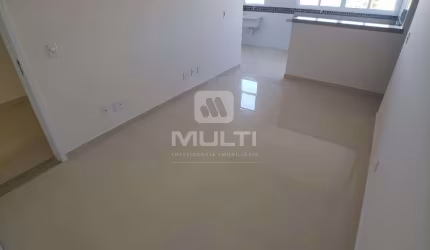 Apartamento com 2 quartos à venda no Pampulha, Uberlândia  por R$ 302.000