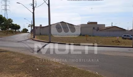 Terreno comercial à venda no Jardim Patrícia, Uberlândia  por R$ 1.350.000