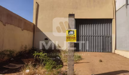 Barracão / Galpão / Depósito à venda no Jardim Brasília, Uberlândia  por R$ 650.000