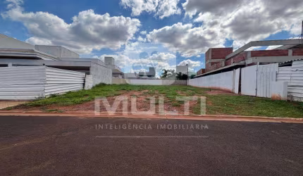 Terreno em condomínio fechado à venda no Jardins Gênova, Uberlândia  por R$ 980.000