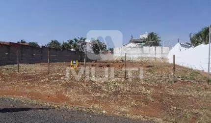 Terreno comercial à venda no Morada da Colina, Uberlândia  por R$ 1.680.000
