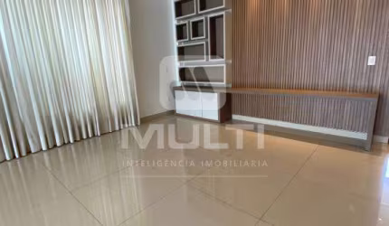 Casa em condomínio fechado com 4 quartos à venda no Jardins Barcelona, Uberlândia  por R$ 2.600.000