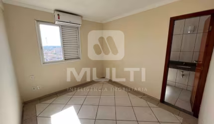 Cobertura com 3 quartos à venda no Tubalina, Uberlândia  por R$ 420.000