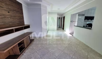 Casa com 3 quartos à venda no Jardim Patrícia, Uberlândia  por R$ 660.000