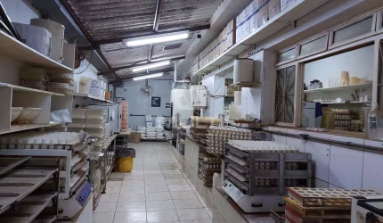 Ponto comercial à venda no Tubalina, Uberlândia  por R$ 600.000