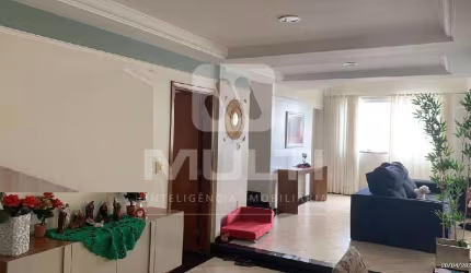 Casa com 4 quartos à venda no Morada da Colina, Uberlândia  por R$ 1.700.000