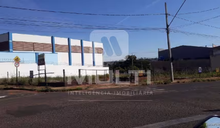 Terreno à venda no Santa Mônica, Uberlândia  por R$ 978.600