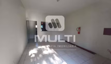 Ponto comercial à venda no Tabajaras, Uberlândia  por R$ 3.000.000