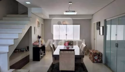Casa com 3 quartos para alugar no Jardim América I, Uberlândia  por R$ 5.300