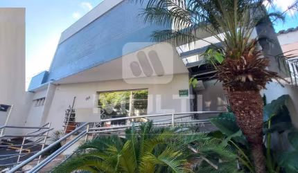 Casa comercial para alugar no Martins, Uberlândia  por R$ 14.000