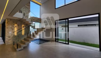 Casa em condomínio fechado com 5 quartos à venda no Jardim Sul, Uberlândia  por R$ 4.000.000