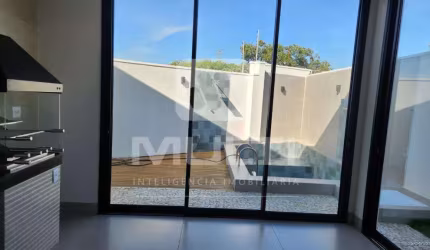 Casa em condomínio fechado com 3 quartos à venda em Laranjeiras, Uberlândia  por R$ 1.800.000