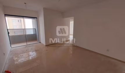 Apartamento com 3 quartos à venda no Martins, Uberlândia  por R$ 519.000