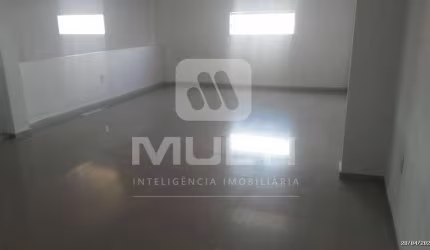 Barracão / Galpão / Depósito à venda no Jardim Brasília, Uberlândia  por R$ 500.000
