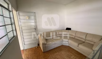 Casa com 4 quartos para alugar no Brasil, Uberlândia  por R$ 2.500
