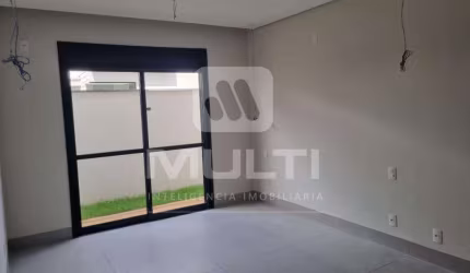 Casa em condomínio fechado com 3 quartos à venda em Laranjeiras, Uberlândia  por R$ 2.200.000