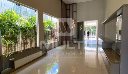 Casa em condomínio fechado com 3 quartos à venda em Laranjeiras, Uberlândia  por R$ 1.750.000