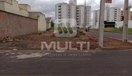 Terreno comercial à venda no Jardim Europa, Uberlândia  por R$ 200.000