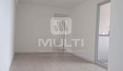Apartamento com 2 quartos à venda em Saraiva, Uberlândia  por R$ 450.000