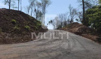 Terreno em condomínio fechado à venda na Represa de Miranda, Uberlândia  por R$ 259.000