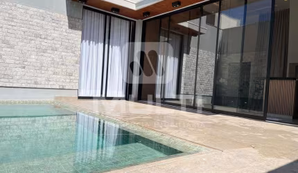 Casa em condomínio fechado com 3 quartos à venda em Laranjeiras, Uberlândia  por R$ 2.500.000