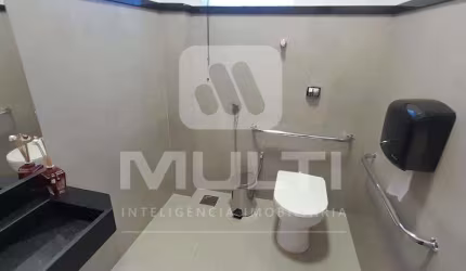Sala comercial para alugar no Tubalina, Uberlândia  por R$ 2.300