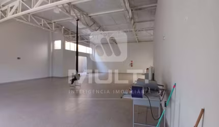 Barracão / Galpão / Depósito à venda no Daniel Fonseca, Uberlândia  por R$ 1.730.000