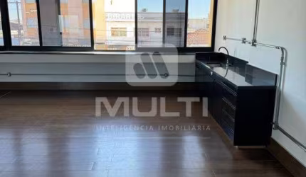 Sala comercial para alugar na Nossa Senhora Aparecida, Uberlândia  por R$ 30.000