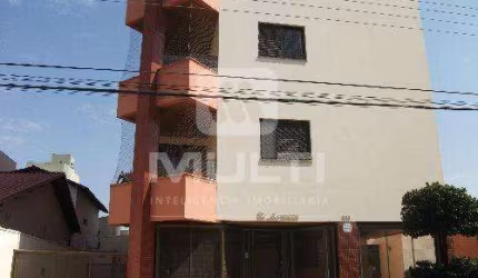 Apartamento com 3 quartos para alugar no Santa Maria, Uberlândia  por R$ 2.600