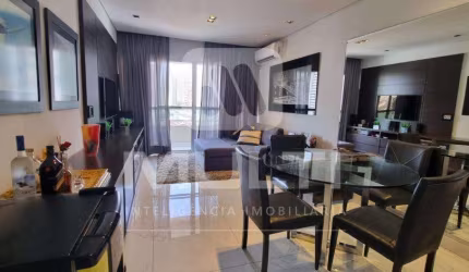 Apartamento com 3 quartos à venda no Osvaldo Rezende, Uberlândia  por R$ 580.000