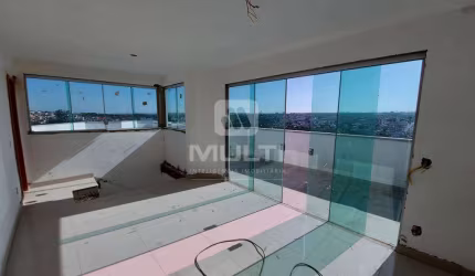 Cobertura com 3 quartos à venda no Jaraguá, Uberlândia  por R$ 750.000