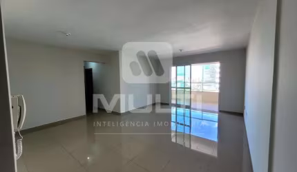 Apartamento com 3 quartos à venda no Tibery, Uberlândia  por R$ 650.000