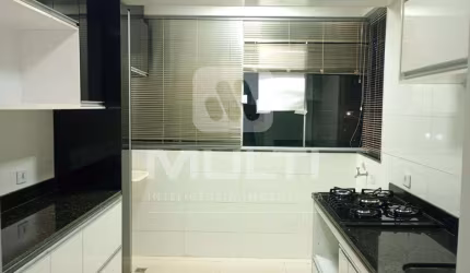 Apartamento com 2 quartos à venda em Granada, Uberlândia  por R$ 250.000