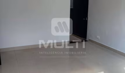 Casa com 2 quartos à venda no Jardim América I, Uberlândia  por R$ 275.000