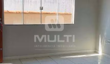 Apartamento com 2 quartos à venda no Jardim das Palmeiras, Uberlândia  por R$ 290.000