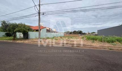 Terreno comercial à venda no Morada da Colina, Uberlândia  por R$ 900.000