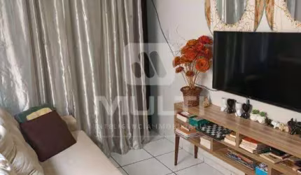 Casa com 4 quartos à venda no Planalto, Uberlândia  por R$ 525.000