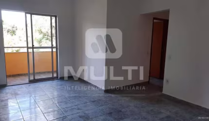 Apartamento com 3 quartos à venda no Chácaras Tubalina e Quartel, Uberlândia  por R$ 250.000