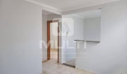 Apartamento com 2 quartos à venda em Gávea Sul, Uberlândia  por R$ 142.000