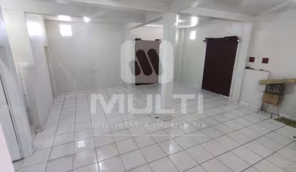 Apartamento com 7 quartos à venda no Parque São Jorge I, Uberlândia  por R$ 2.110.000