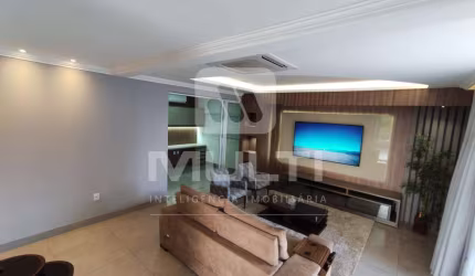 Casa com 3 quartos à venda na Cidade Jardim, Uberlândia  por R$ 3.500.000