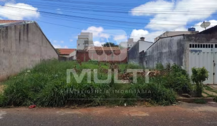 Terreno à venda no Santa Mônica, Uberlândia  por R$ 300.000