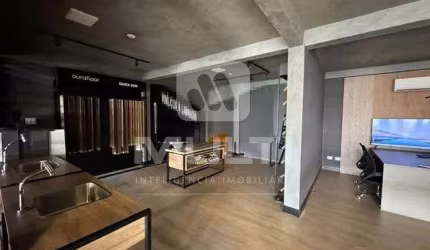 Ponto comercial à venda no Martins, Uberlândia  por R$ 2.500.000