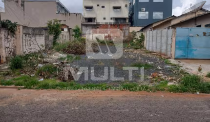 Terreno comercial à venda no Daniel Fonseca, Uberlândia  por R$ 300.000