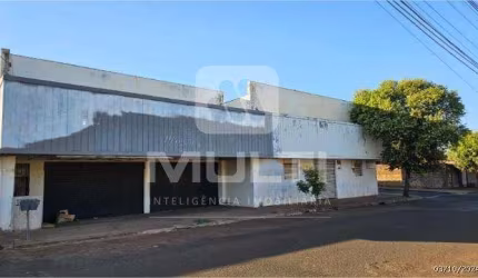 Sala comercial à venda no Marta Helena, Uberlândia  por R$ 1.950.000