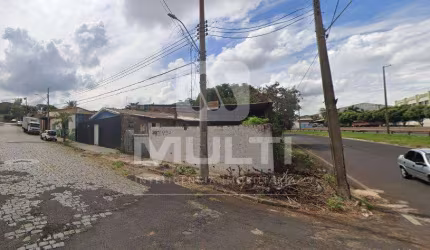 Terreno comercial à venda no Presidente Roosevelt, Uberlândia  por R$ 480.000