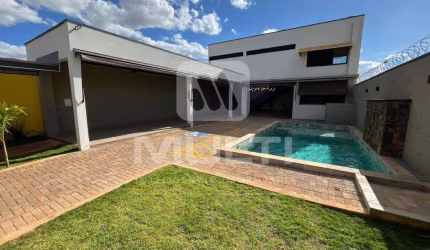 Barracão / Galpão / Depósito à venda no Novo Mundo, Uberlândia  por R$ 1.200.000