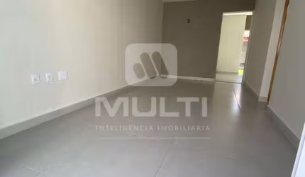 Casa com 4 quartos à venda no Canaã, Uberlândia  por R$ 390.000