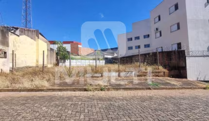 Terreno comercial à venda no Tubalina, Uberlândia  por R$ 255.000